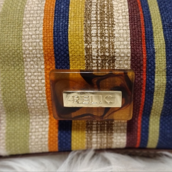 Vintage Relic Round Handle Striped Purse. - Picture 3 of 10